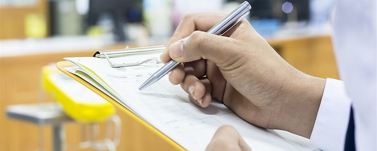 Rollen en taken van medici, werkgever en werknemer bij arbeidsverzuim