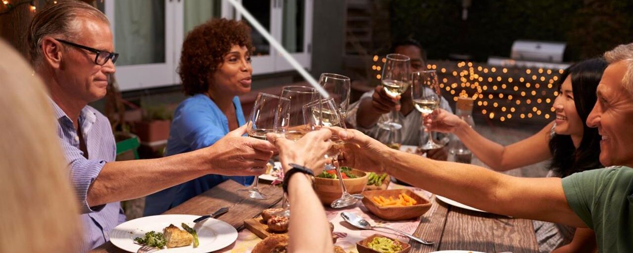Living healthy and still enjoy yourself? You can!