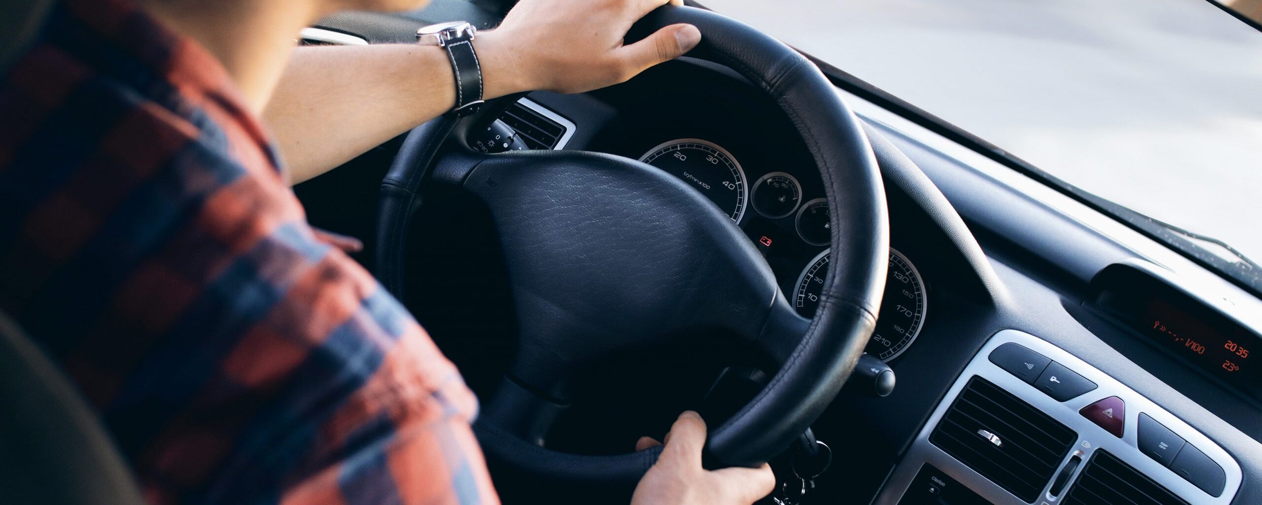 Suffer from stress on the road? You too can learn how to relax in your car